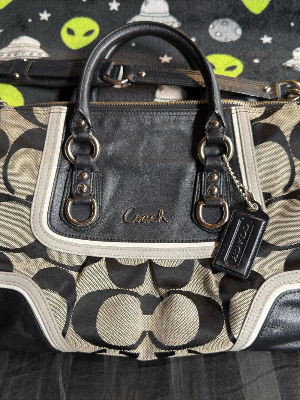 Coach Ashley F17447 Signature Canvas Satchel “Slouchy” Purse Y2K Era Circa 2012 - Picture 4 of 16